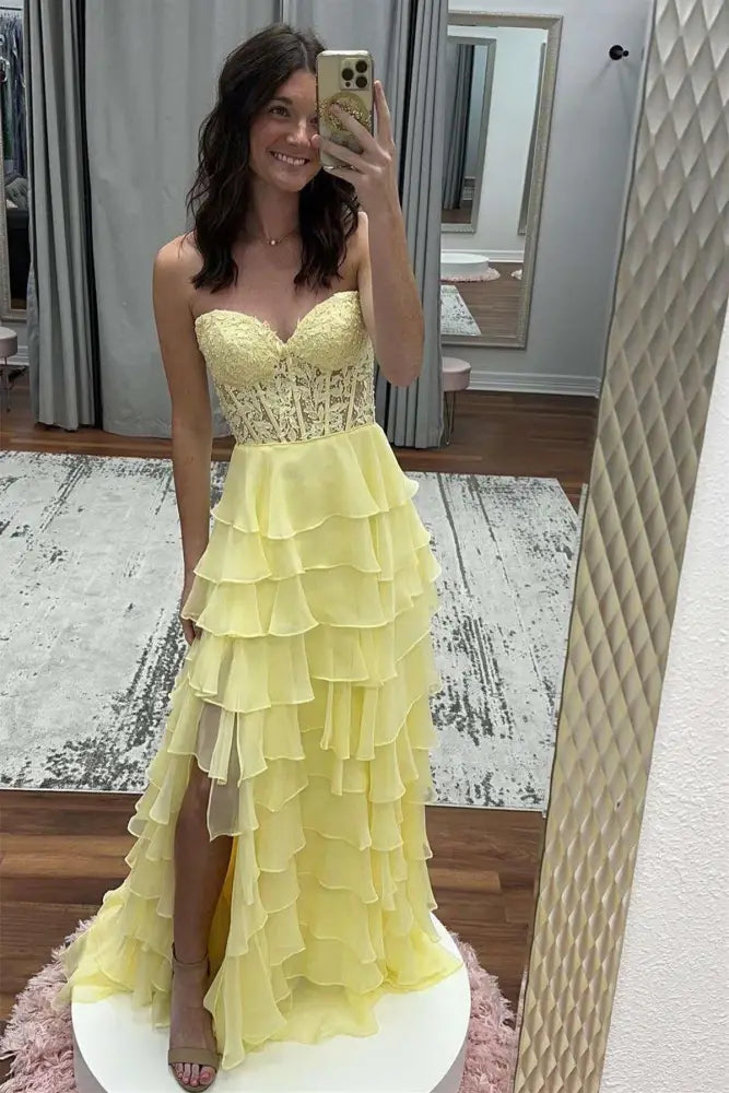Sweetheart Strapless A-Line Appliques Tiered Party Prom Dress