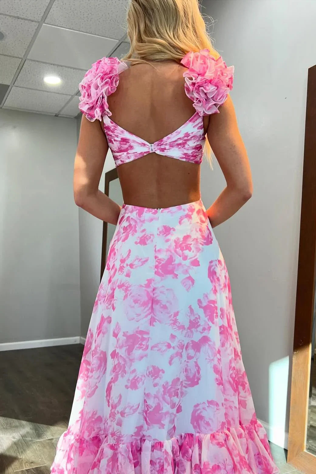 V-Neck Sleeveless A-Line Empire Ruffled Party Prom Dress